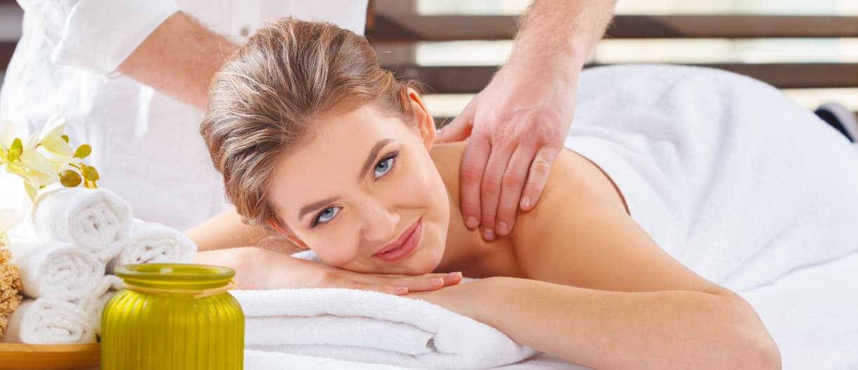 Best Massage Spa Near Me,Top Maasage Spa Near Me,Spa Near Singasandra,Spa in Singasandra,Spa Near Bommasandra,Spa Near Bommanahalli,Spa Near Madiwal,Spa in Bommasandra,Spa in Bommanahalli,Spa near me, massage spa near me, relaxation spa near me, best spa near me, full-body massage, deep tissue massage near me, wellness spa near me, local spa services,Vihaan Spa Sigasandra Bangalore.